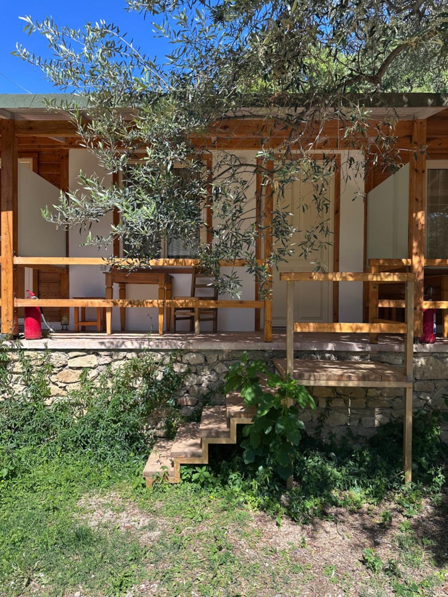 Nashos Bungalows Himare Fshat Zewnętrze zdjęcie